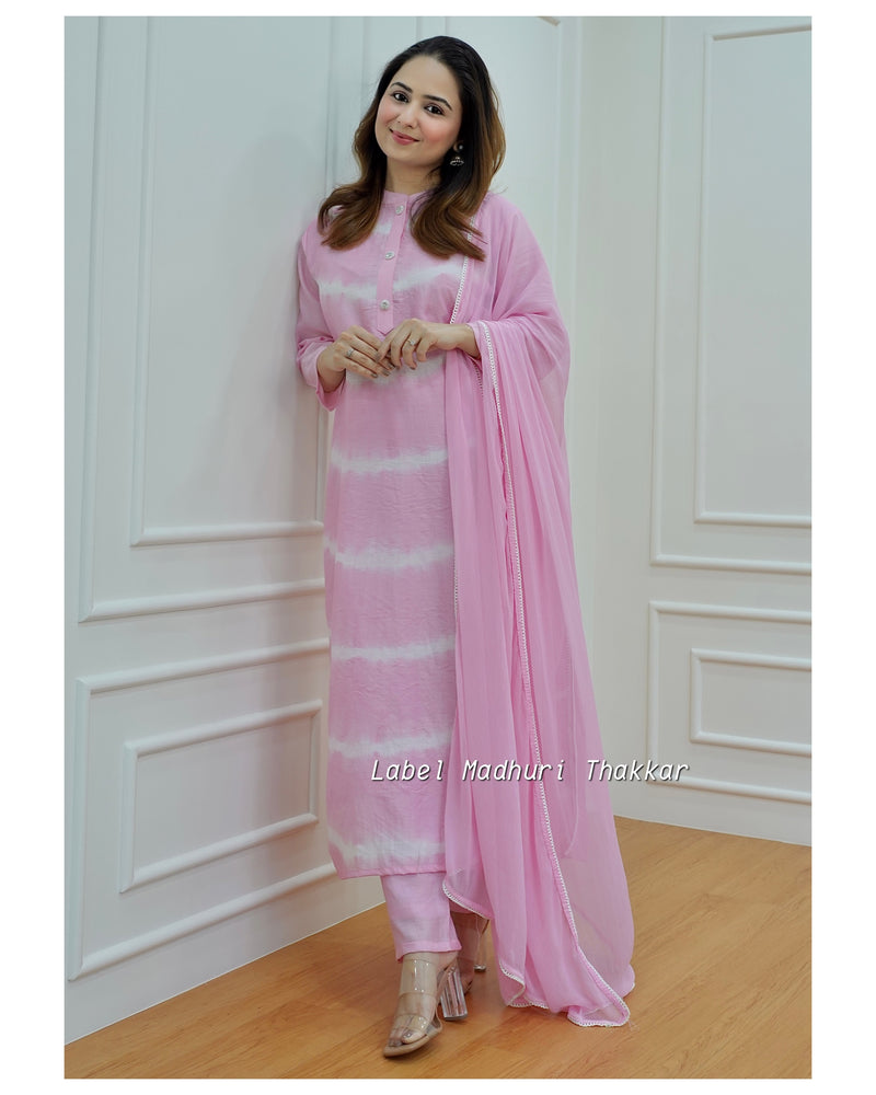 Dusty Rose Pink Plain Suit With Digital Printed Dupatta